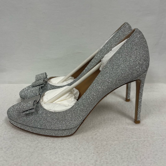 Salvatore Ferragamo - Osimoglit Womens Leather Slip On Pumps Heels in Silver NWT - Picture 2 of 10